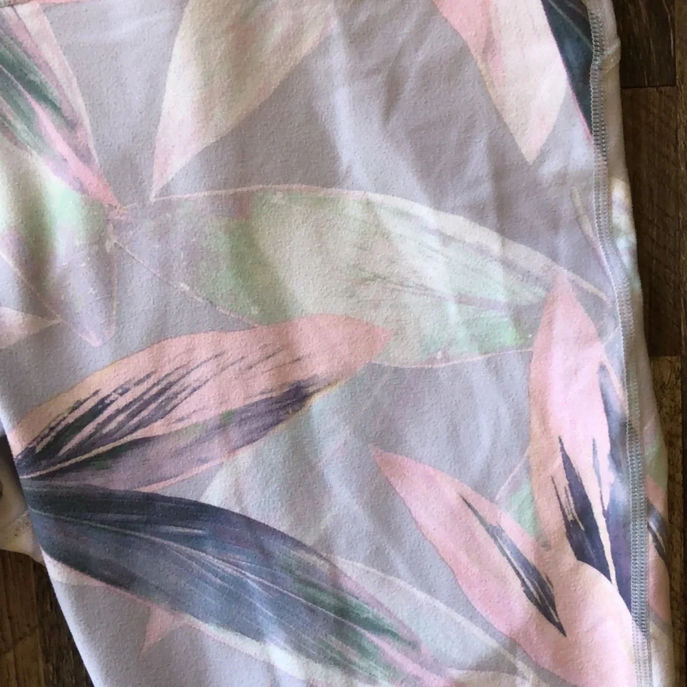Fabletics leggings - Picture 3 of 8